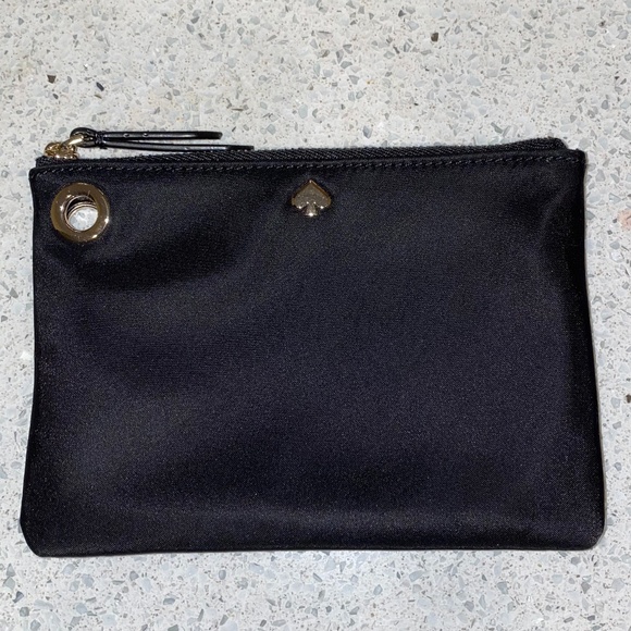 kate spade Handbags - NEW Kate Spade Dawn Small Pouch with Clasp